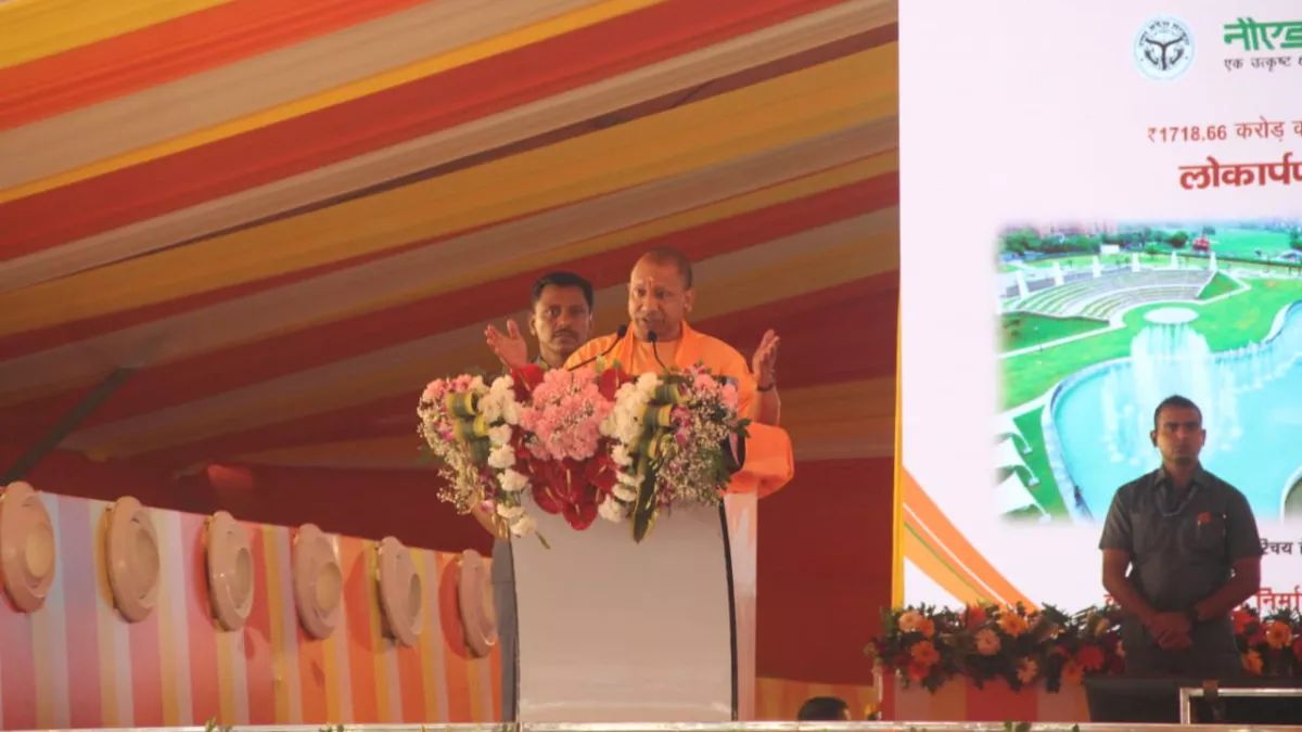 ujjwala-scheme-beneficiaries-in-up-to-get-free-gas-cylinder-as-diwali-gift-announces-cm-yogi-adityanath